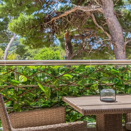 Indigo * Makarska