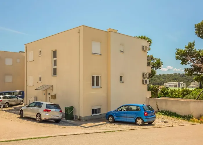 Apartment Indigo Makarska