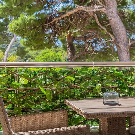 Indigo * Makarska
