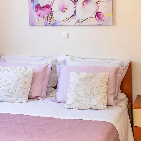 Apartment Indigo *