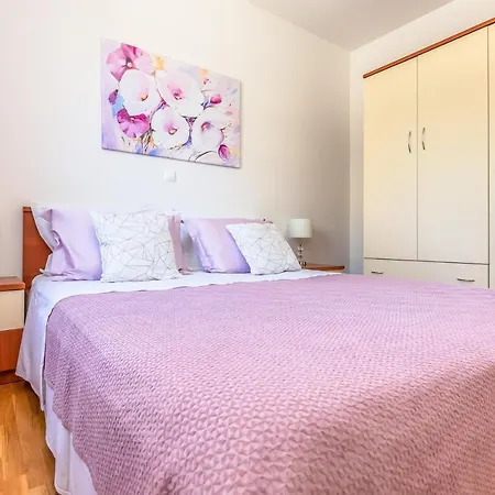 Apartment Indigo