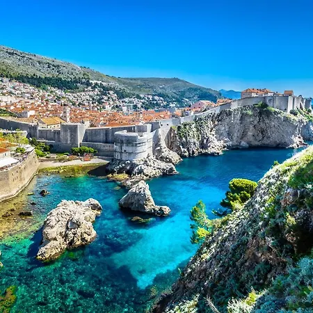 Indigo Makarska
