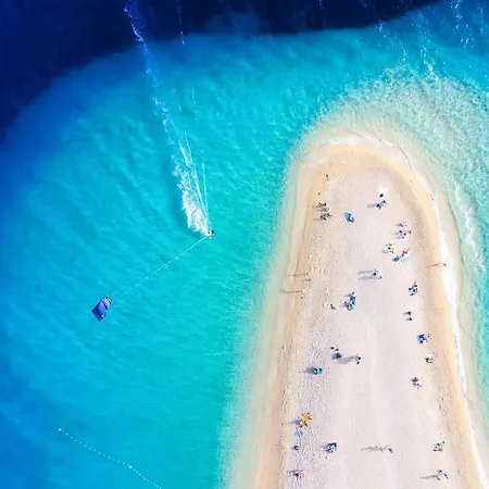 Indigo Makarska
