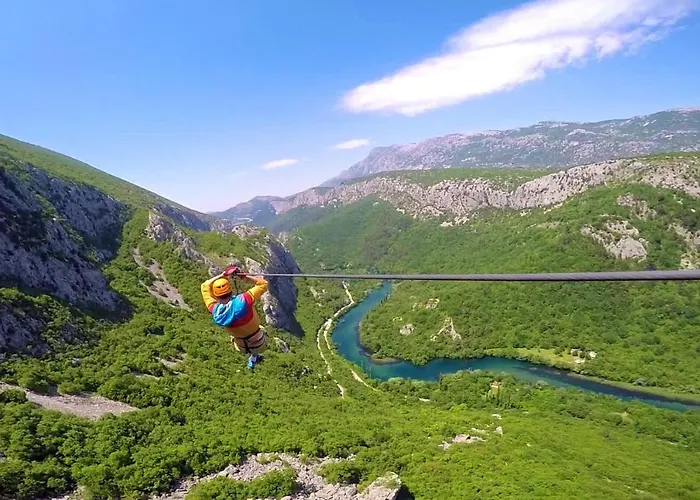 Apartment Indigo Makarska